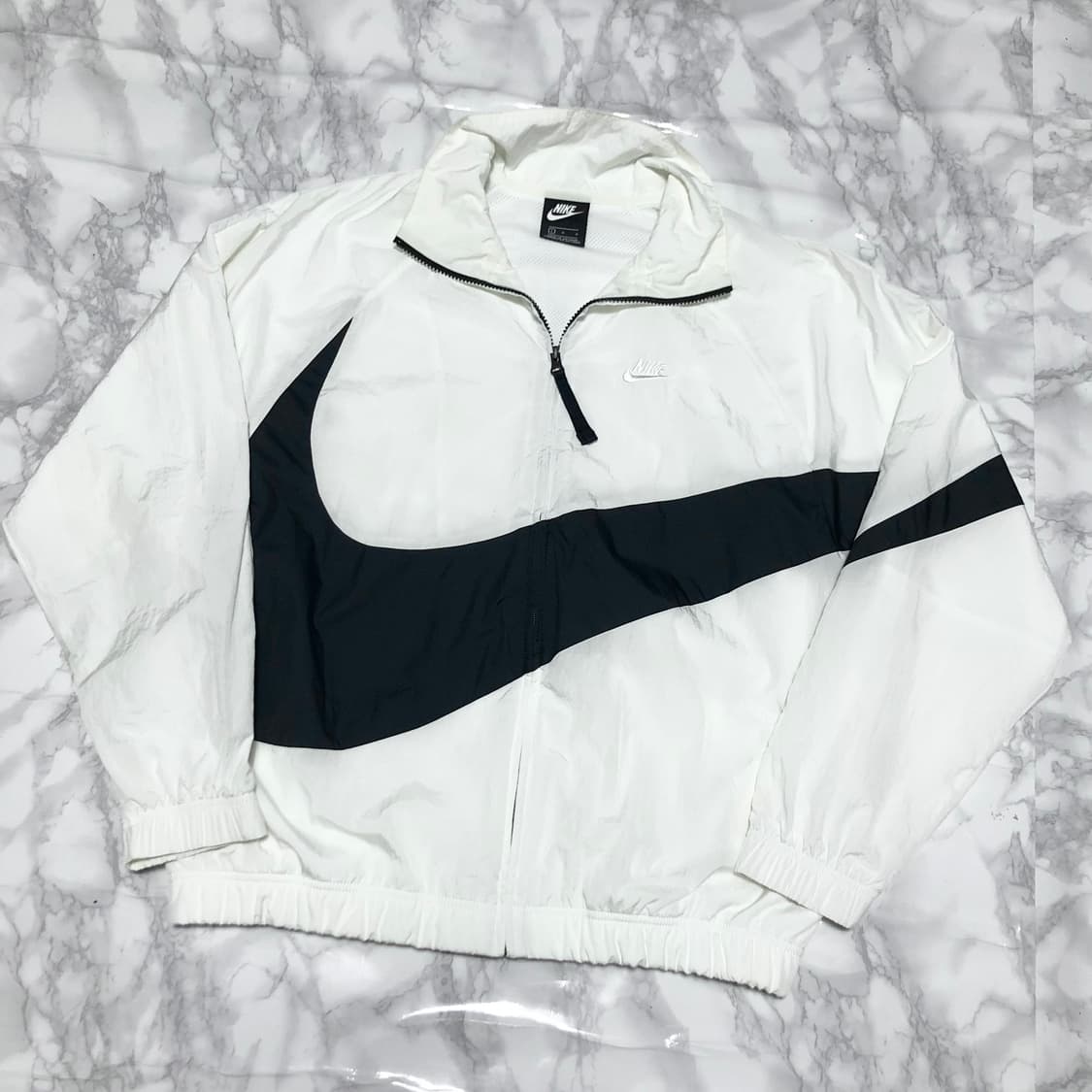 나이키 바람막이 자켓 오버핏 깔끔 빅로고 상품이미지1