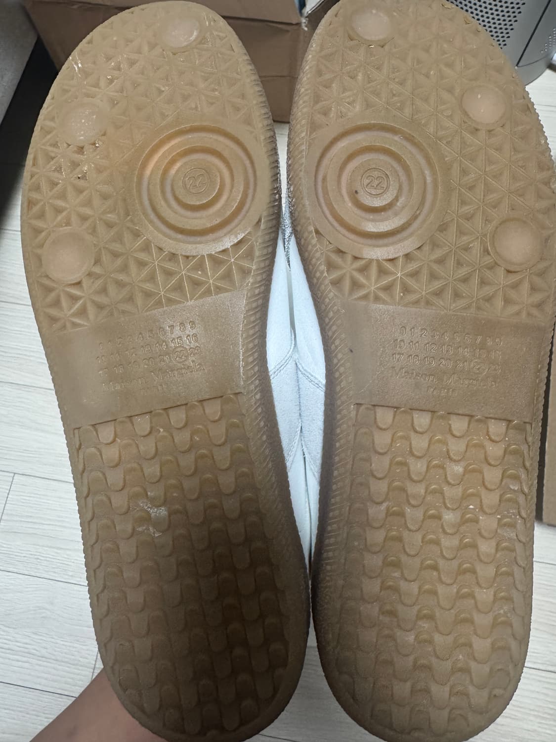 메종 마르지엘라 카프스킨 레플리카 스니커즈 42 상품이미지4