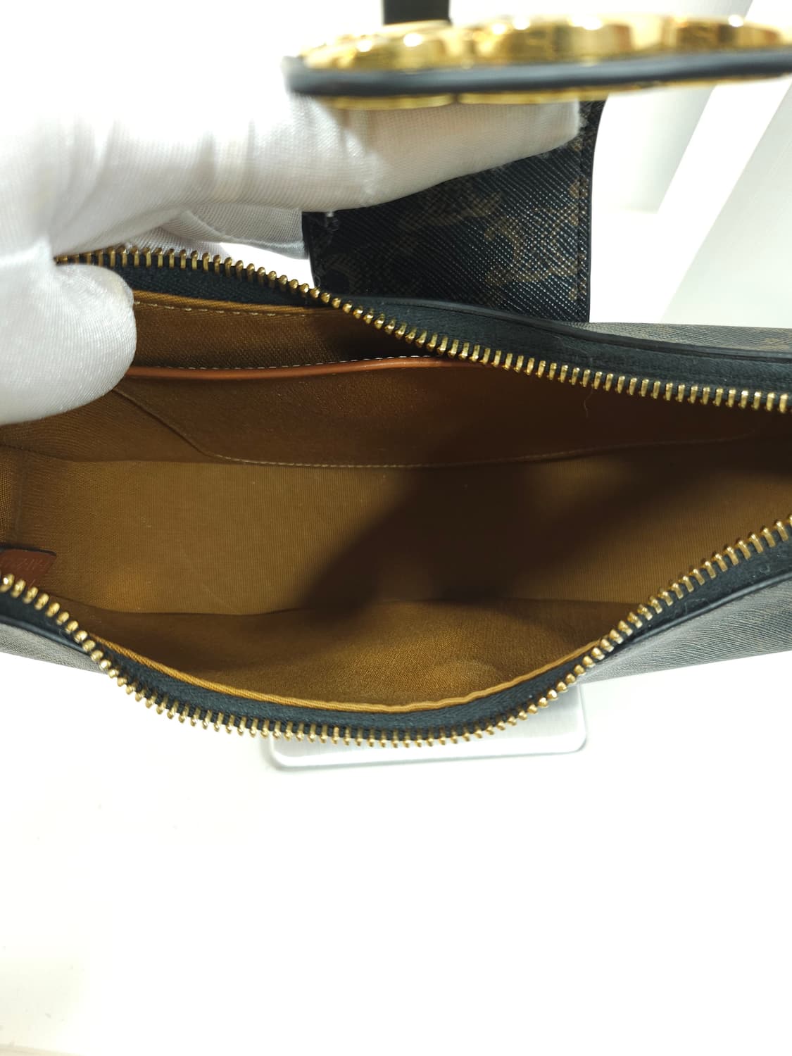 [새상품급/풀구성] 셀린느 미디엄 트리옹프 아바백 캔버스 상품이미지8