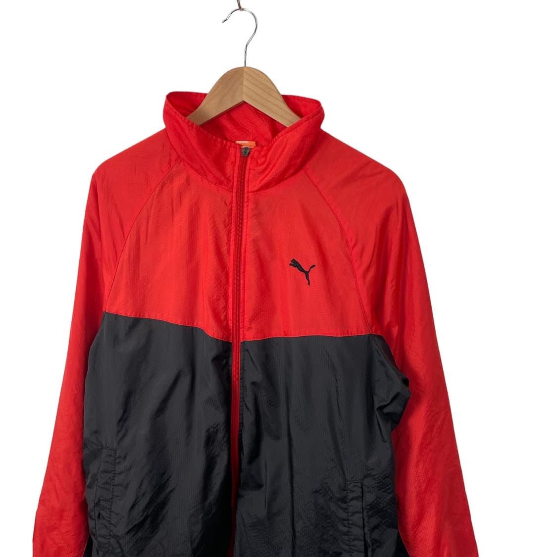 푸마 자수 로고 바람막이 상품이미지3