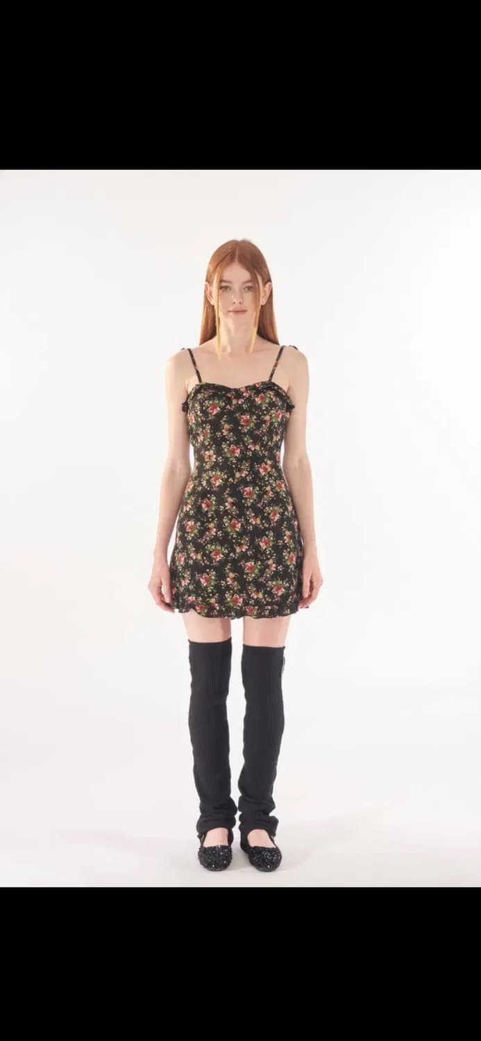 오드원아웃 플라워 원피스_블랙 상품이미지1