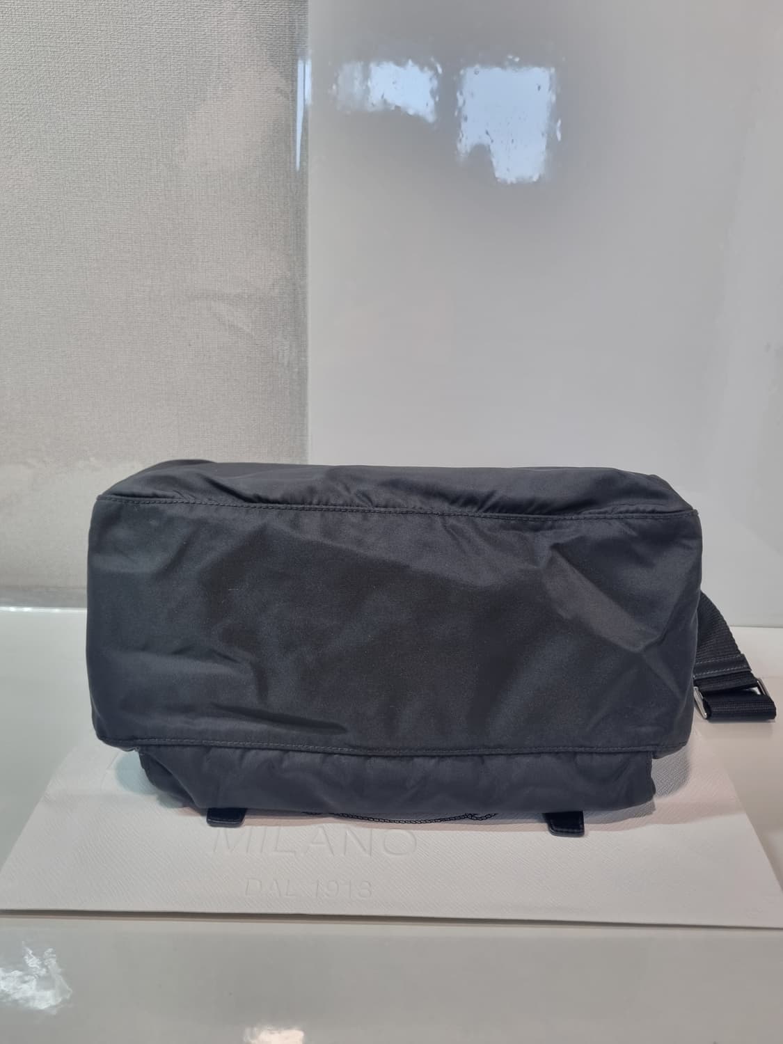 정품 프라다 메신저백 상품이미지10