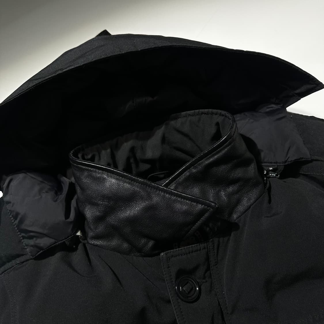 (매장판) 캐나다구스 밴프 다운 패딩 파카 블랙 상품이미지6