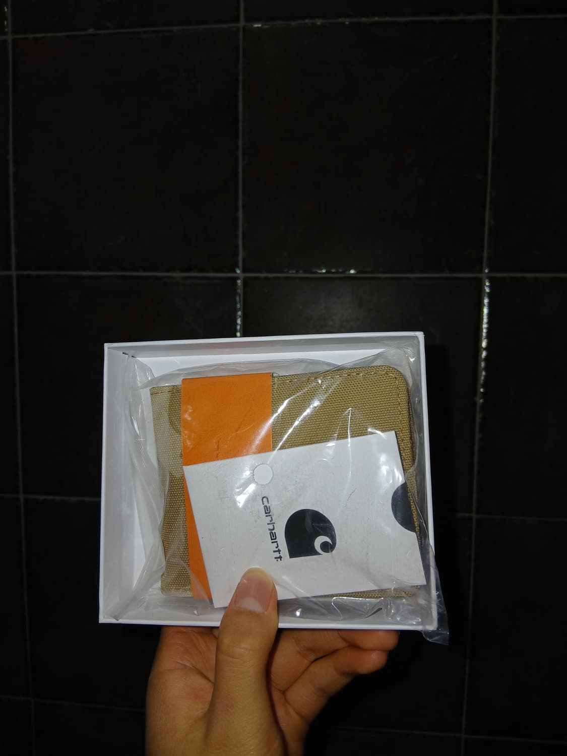 칼하트 지갑  상품이미지4