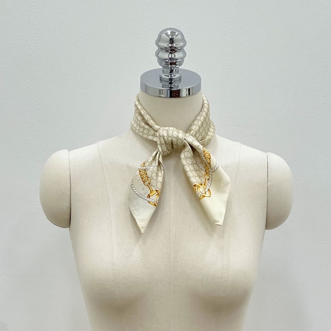 (새상품) celine / 셀린느 쁘띠스카프 손수건 상품이미지7