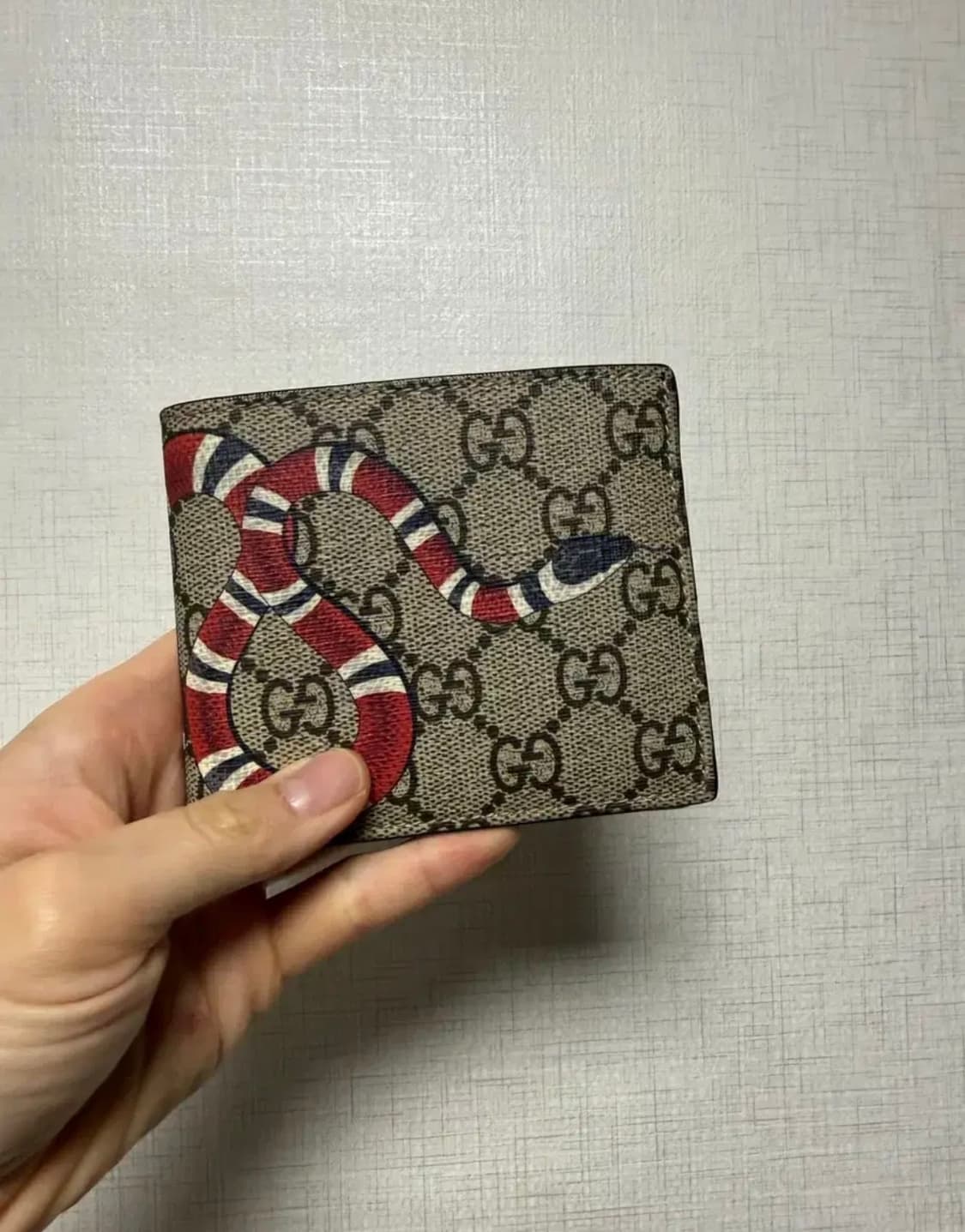 (무료배송) 구찌 GG 스네이크 반지갑 상품이미지1