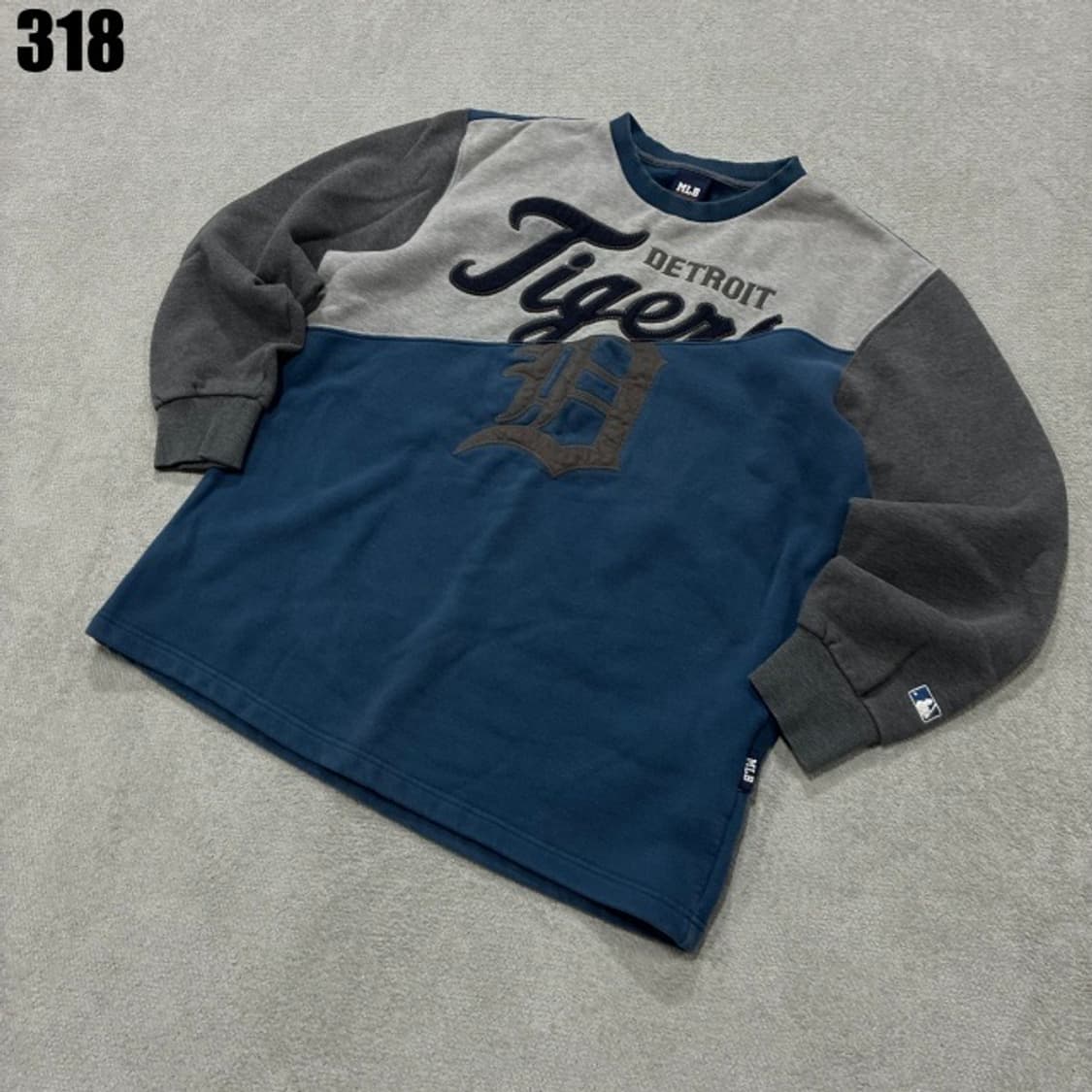 MLB 맨투맨 상품이미지1