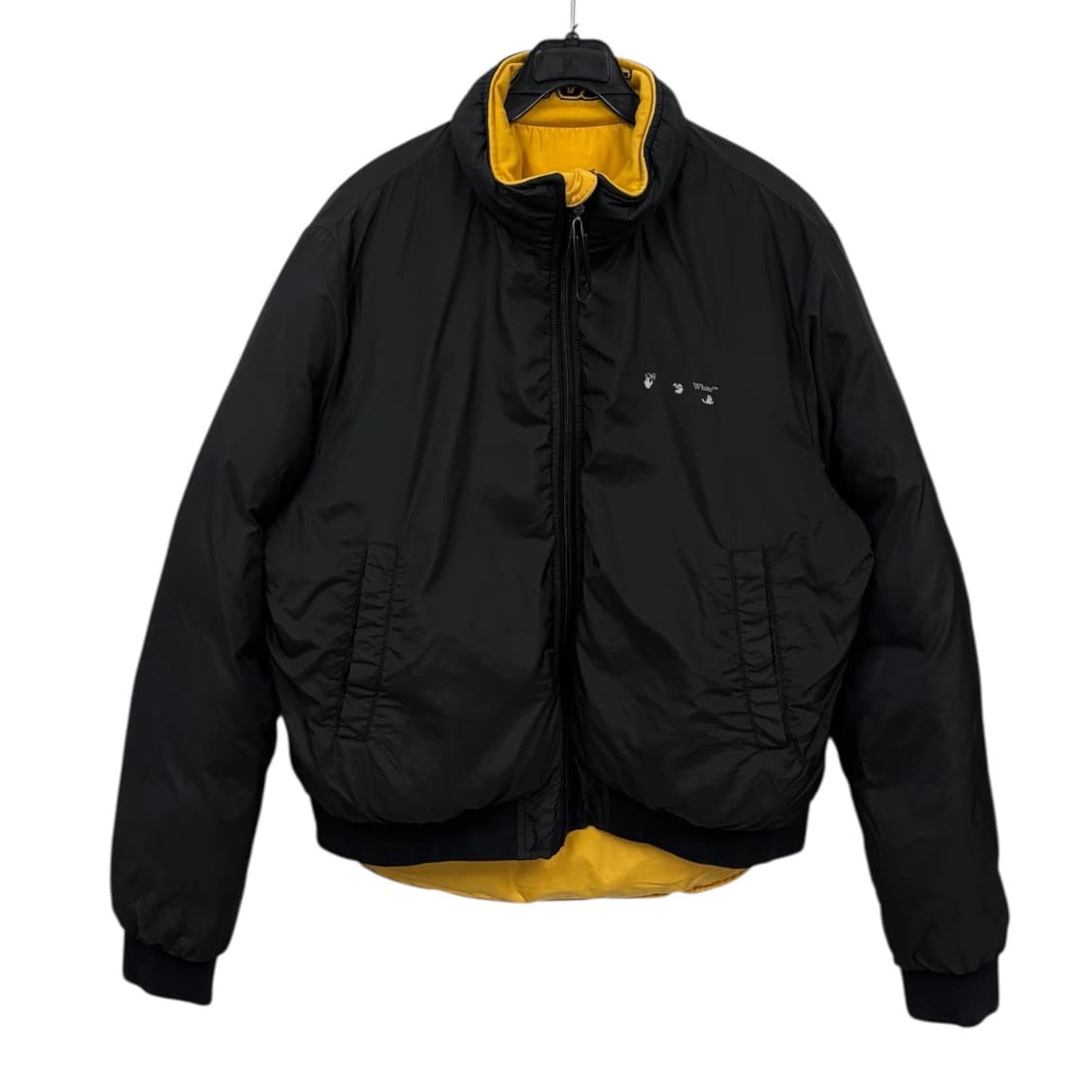 큐알인증)오프화이트 리버시블 숏 다운패딩 상품이미지3