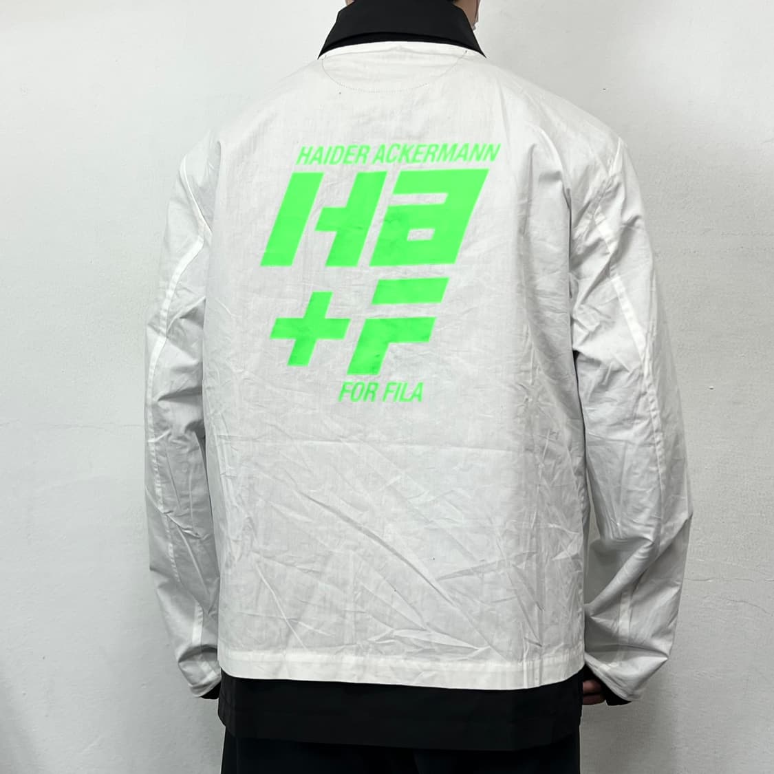 하이더 아커만 x 휠라 마시오 코치 트랙 자켓 상품이미지8