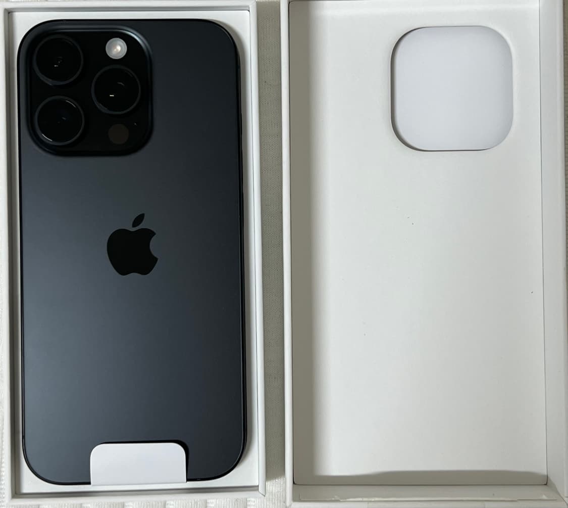아이폰 16프로 128GB 새제품 블랙 자급제 애플제한보증O 상품이미지1