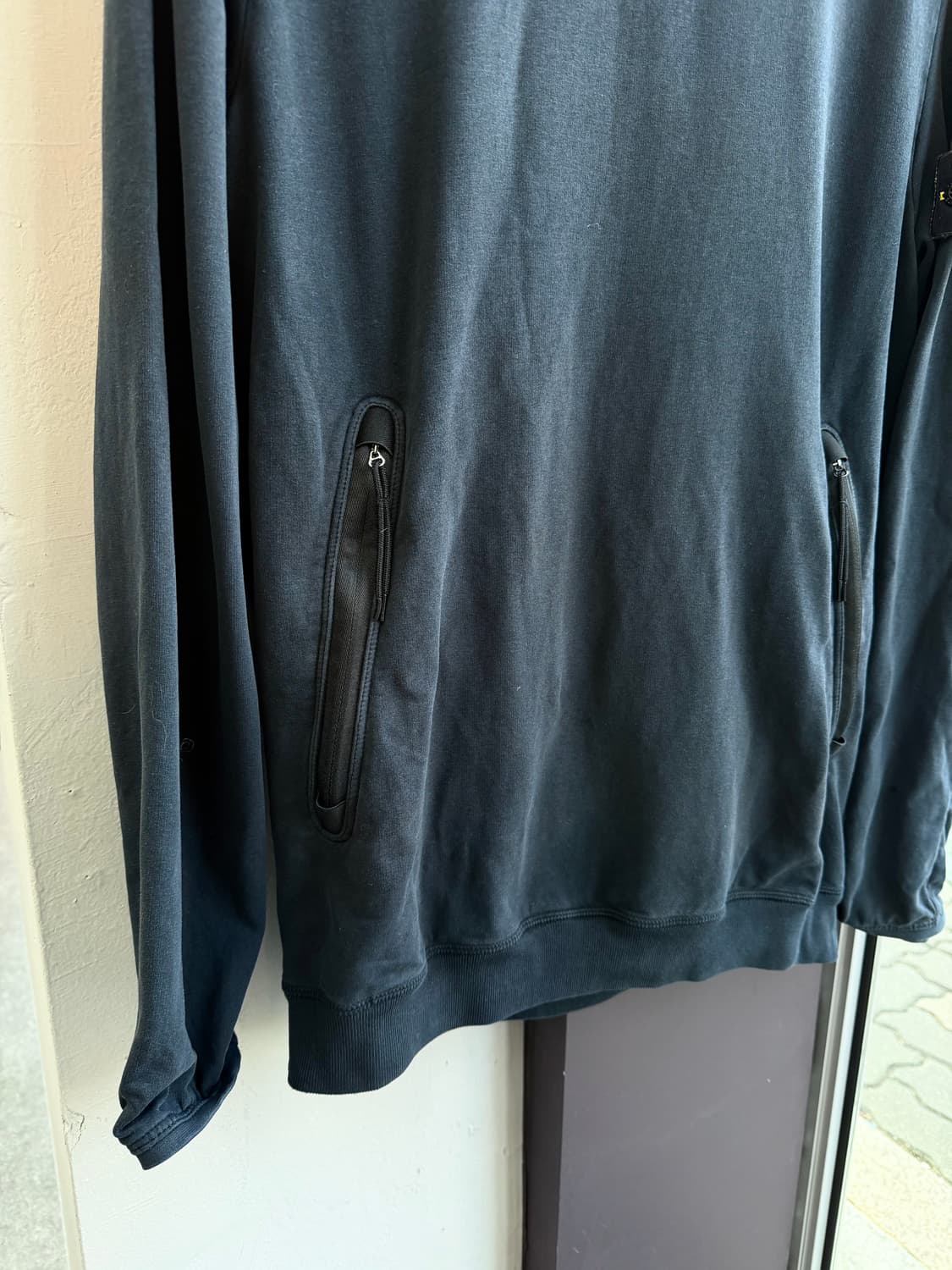 .L/ 스톤아일랜드 2-Pocket 와펜 슬리브 맨투맨 상품이미지6