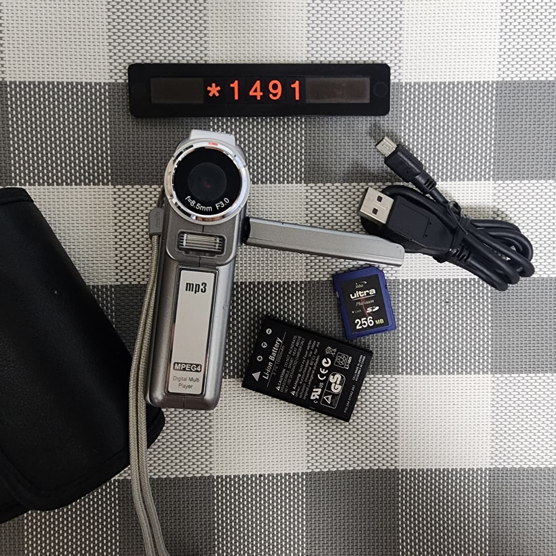 대우 TAKE-7DMP-2000 디지털캠코더 실버바디 상품이미지1