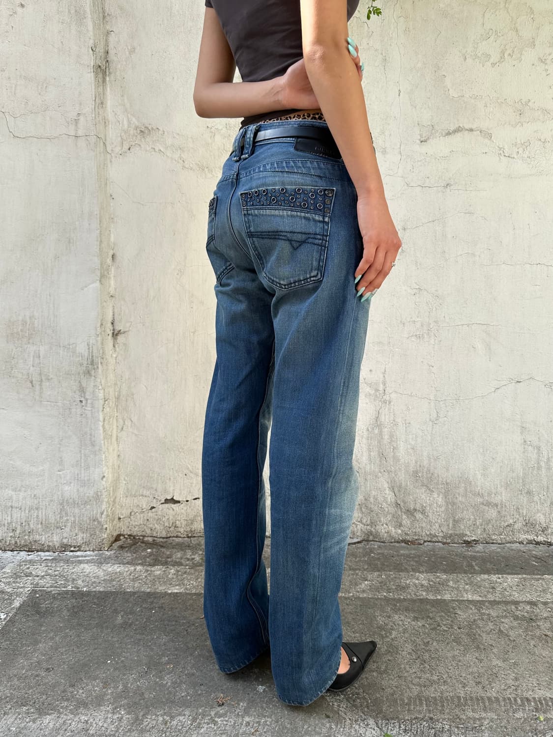 디젤 스터드 데님 팬츠 상품이미지4