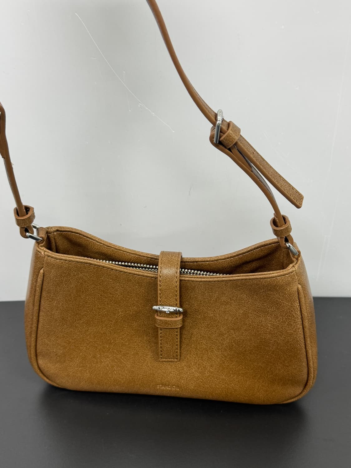 스탠드오일 숄더백 상품이미지2