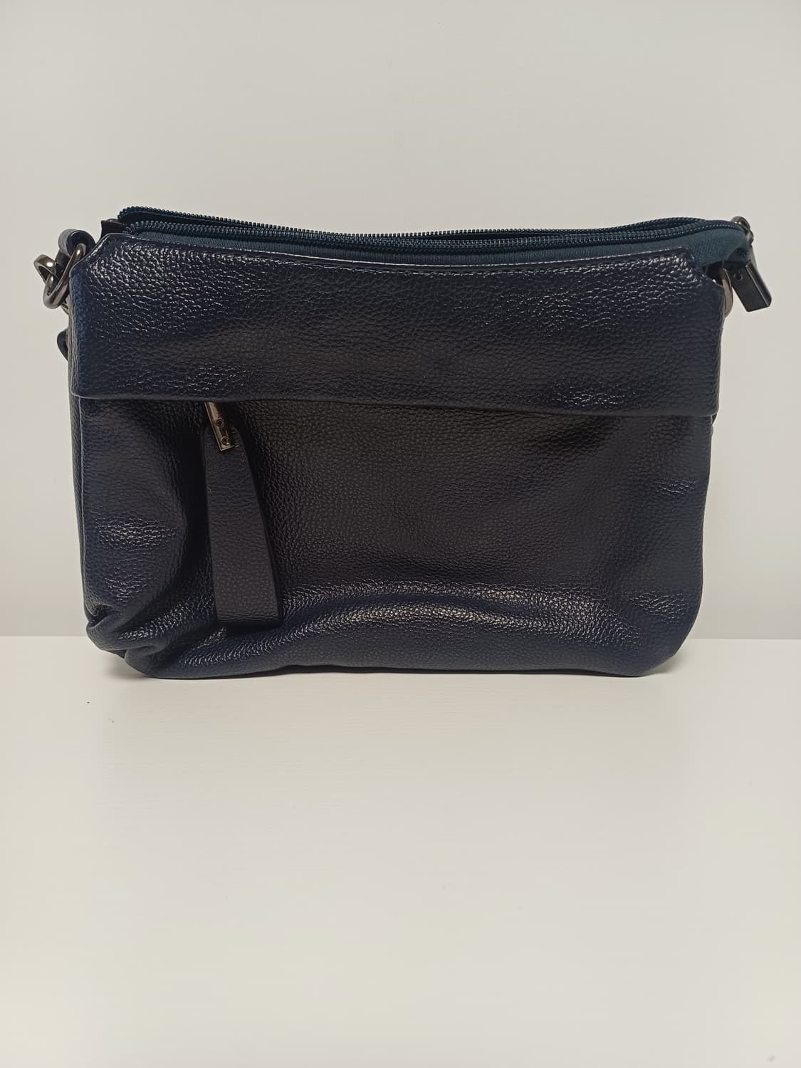 (고급 천연가죽) 네이비 3단 수납 미니 숄더백 / 가죽 상태 최상 상품이미지1