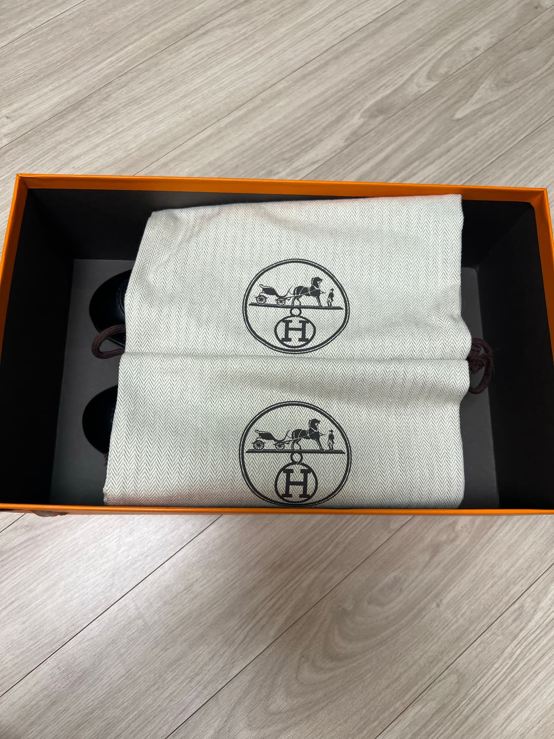 에르메스 / 파리로퍼 은장 블랙 / 40 상품이미지8