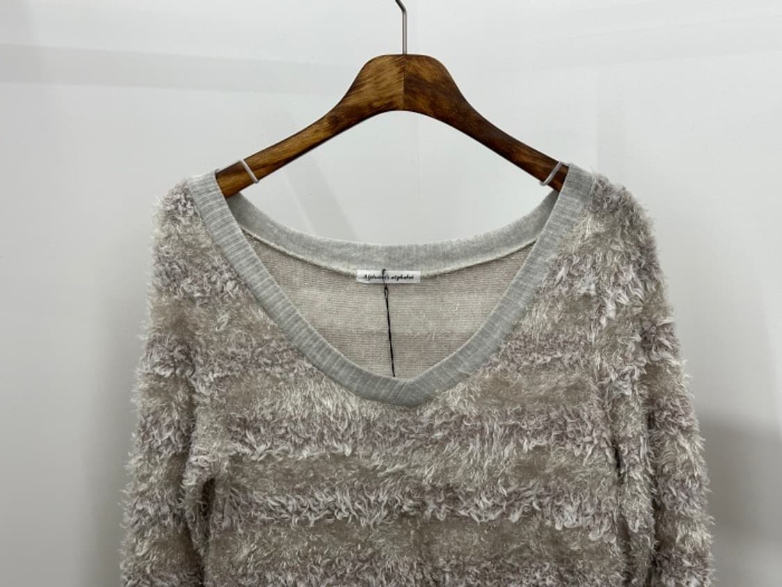 Alphabets alphabet knit one piece 상품이미지3