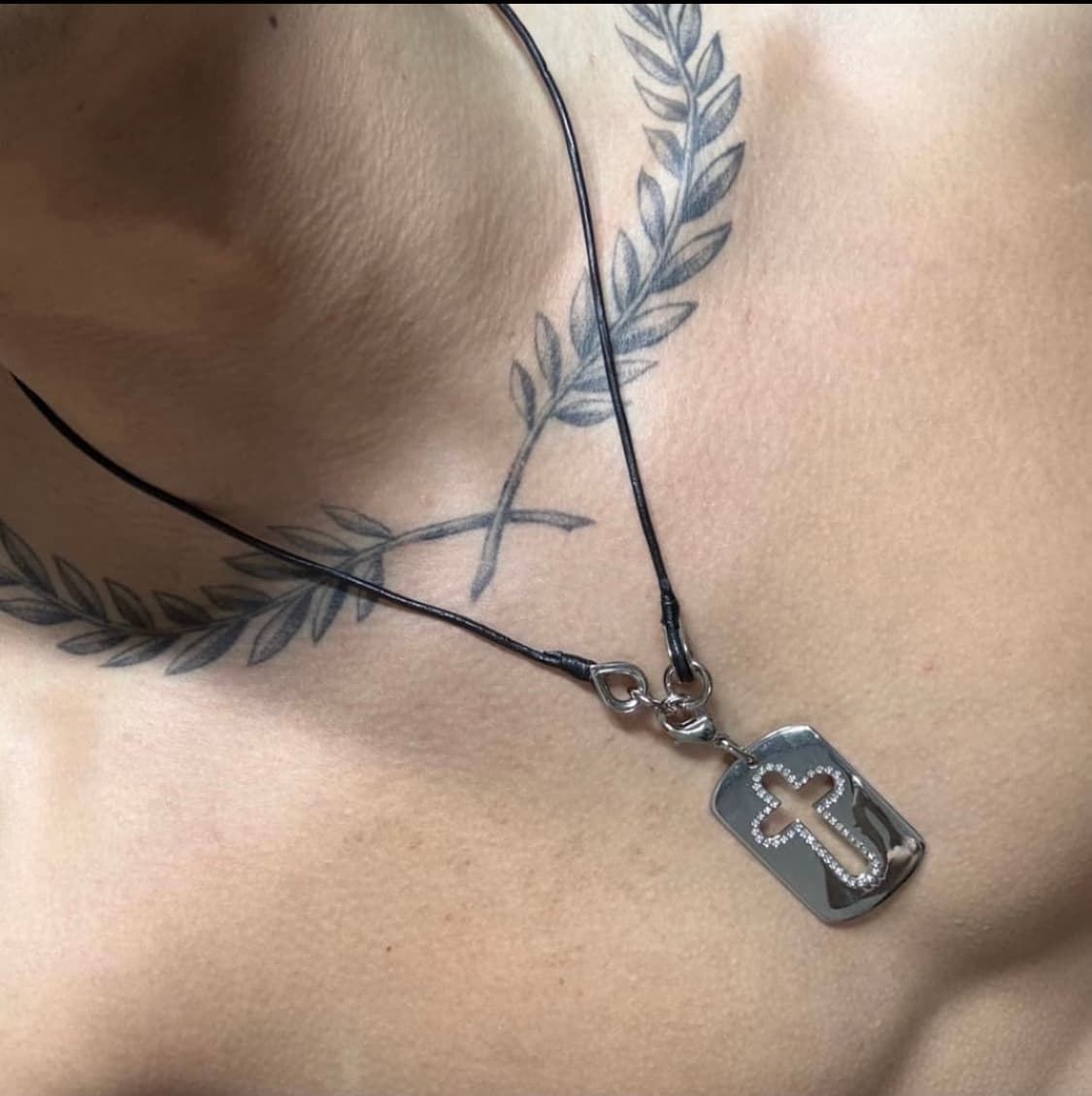 돌체앤가바나 빈티지 큐빅 크로스 도그택 실버 목걸이 상품이미지2