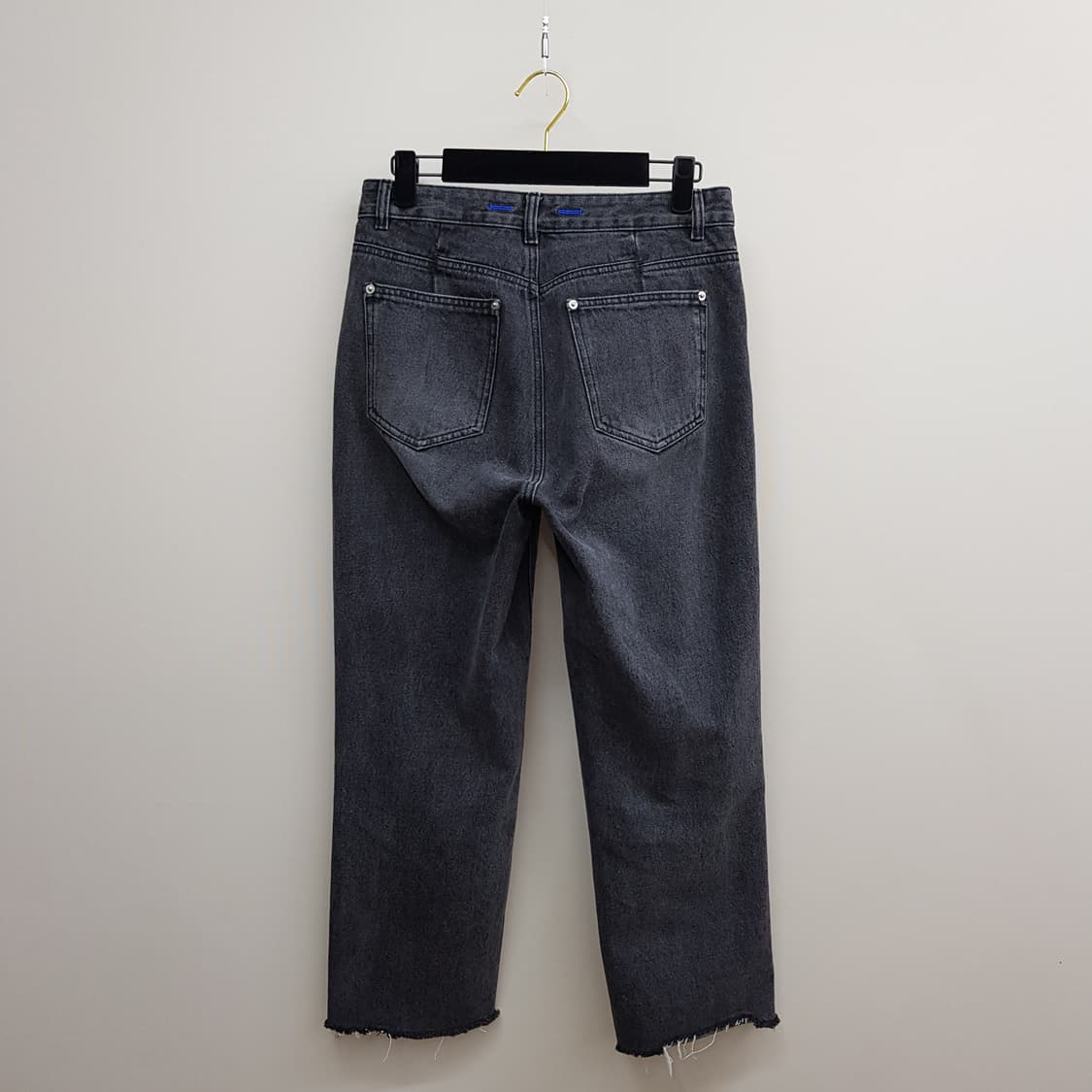 구호플러스 2022 스트레이트 데님 팬츠  2사이즈 상품이미지4