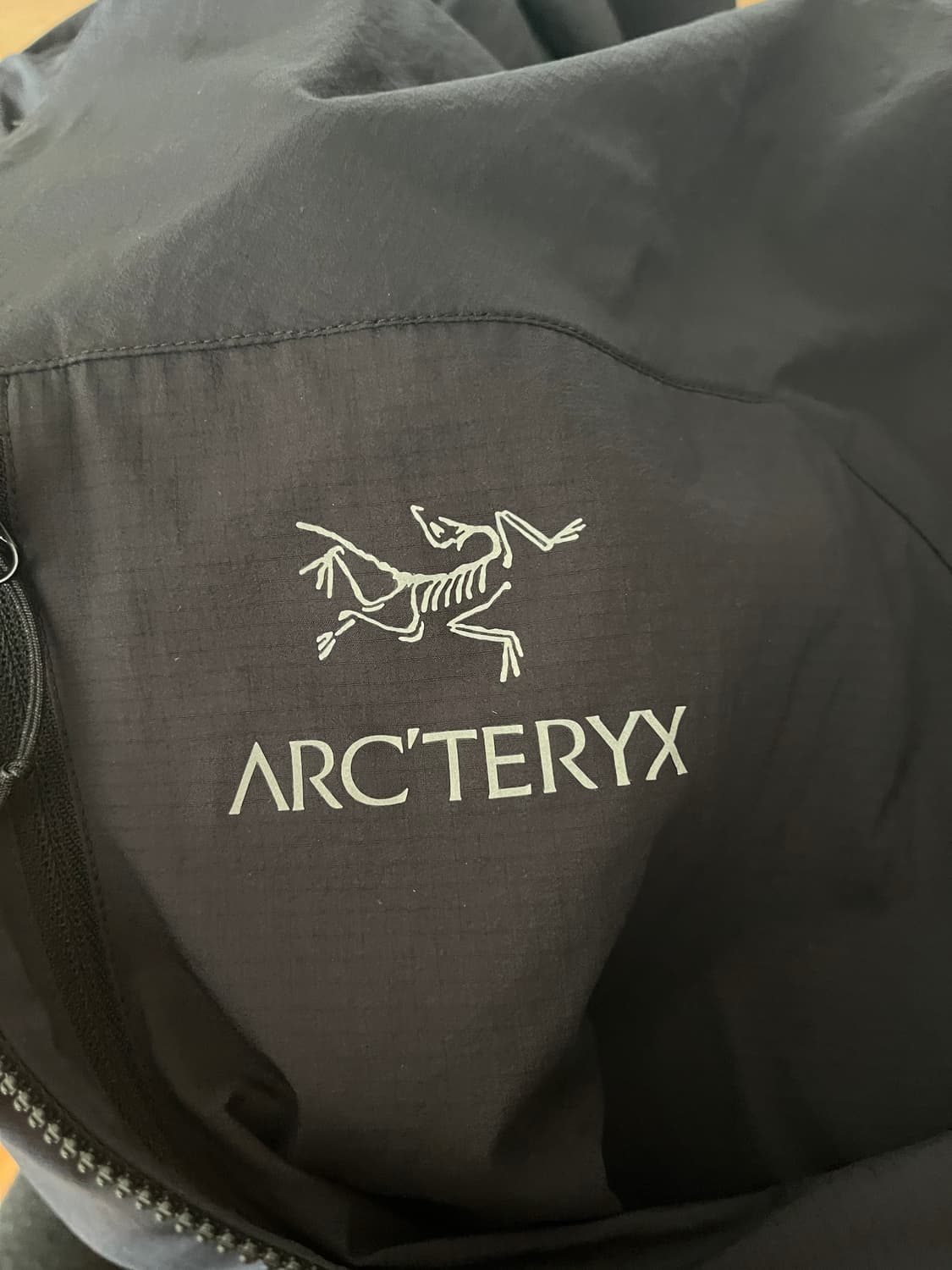 [교신 가능] 아크테릭스 스쿼미시 후드 블랙 XL 상품이미지2