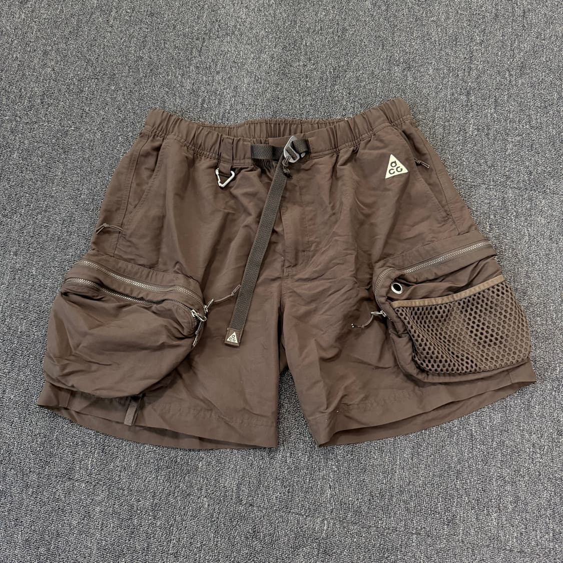 나이키 ACG 스노우그래스 브라운 카고 쇼츠  상품이미지1