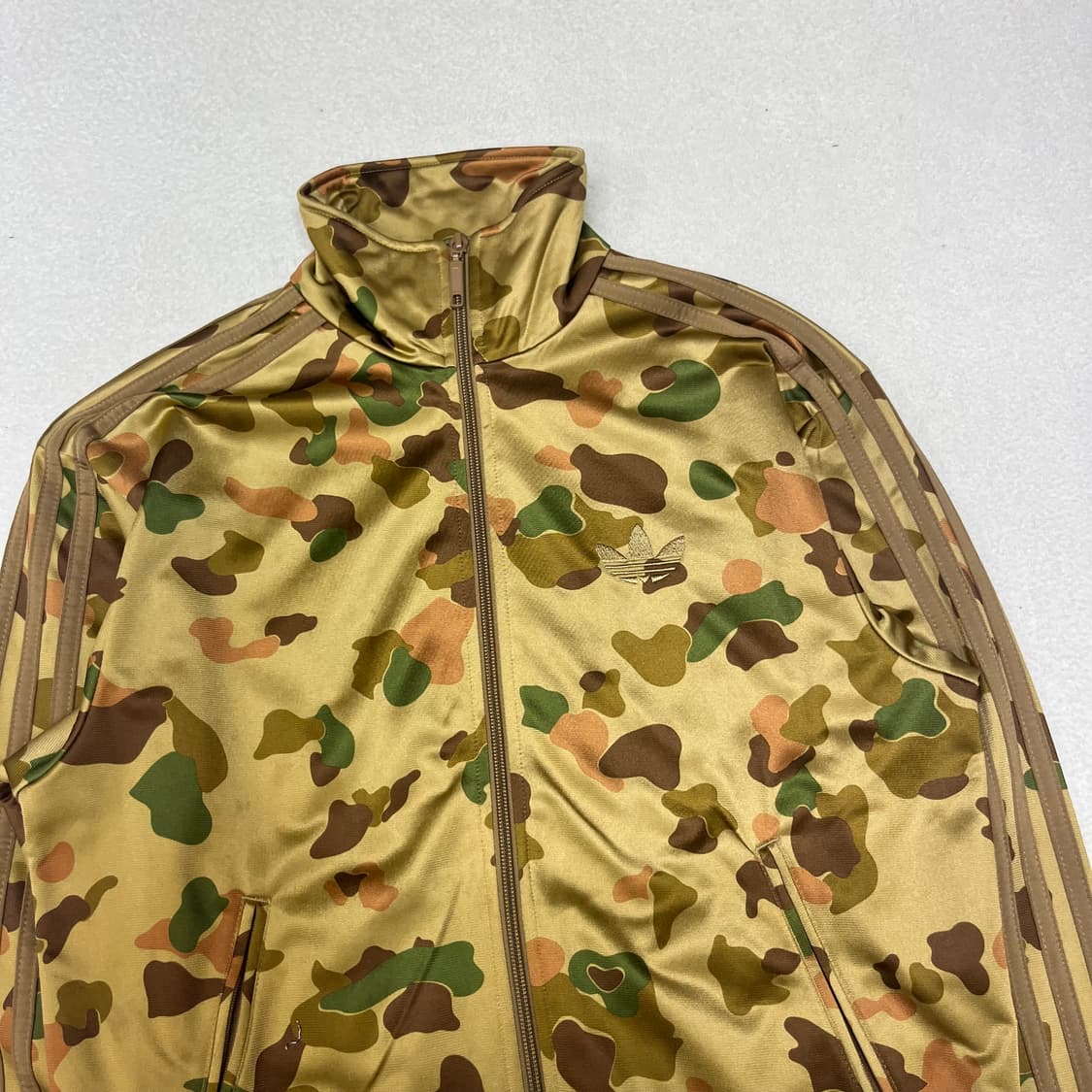 Adidas camo firebird jersey 상품이미지5
