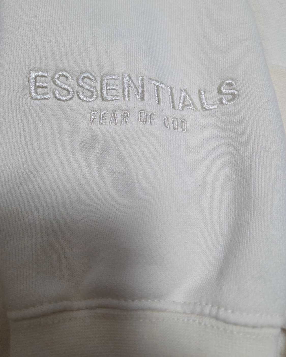 피오갓에센셜 크루넥 스웻 셔츠 상품이미지3