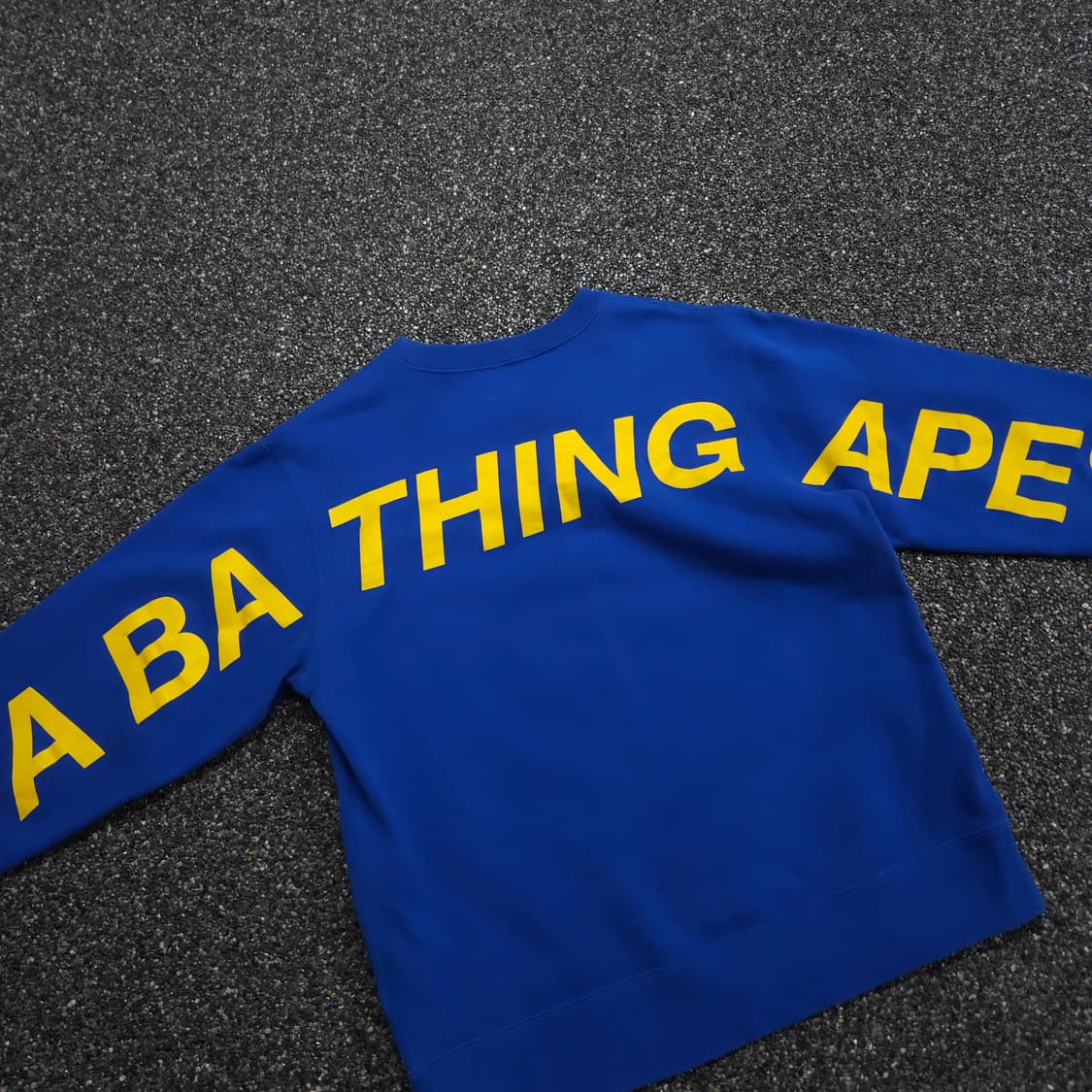 베이프 빅사루 스펠아웃 크루넥 스웻 셔츠 (L) 상품이미지3