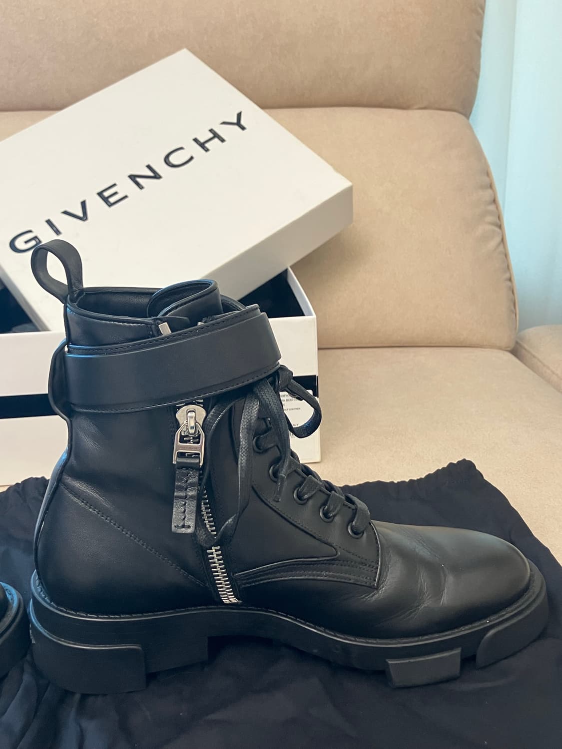 Givenchy boots 상품이미지6