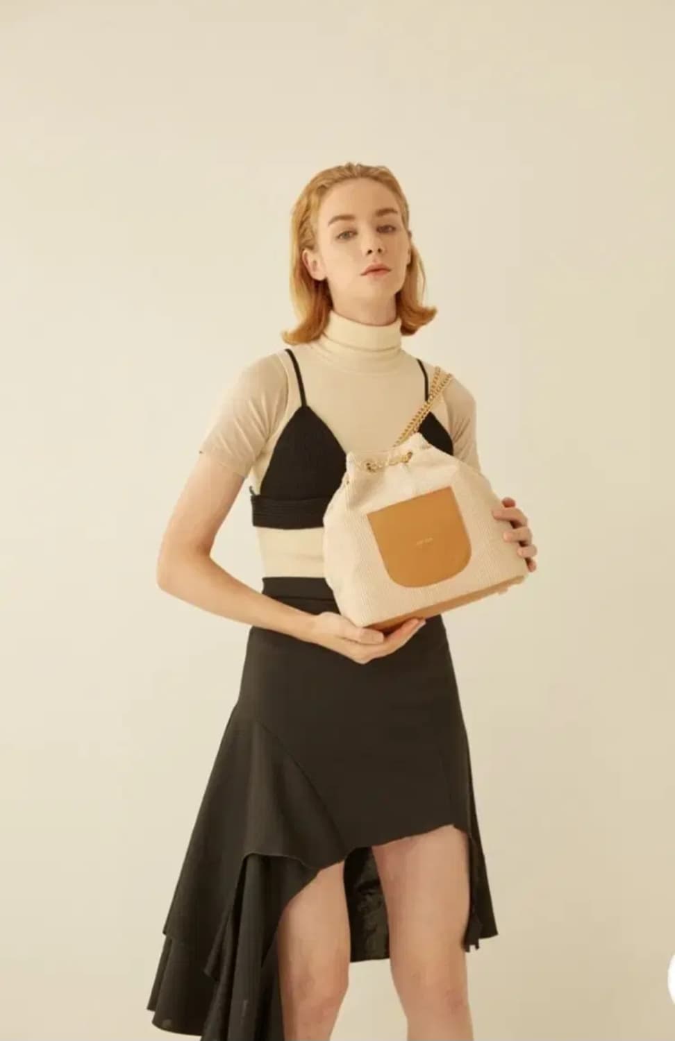 [품절] 24K 골드체인 알키알카 코듀백 아이보리 A급 상품이미지4