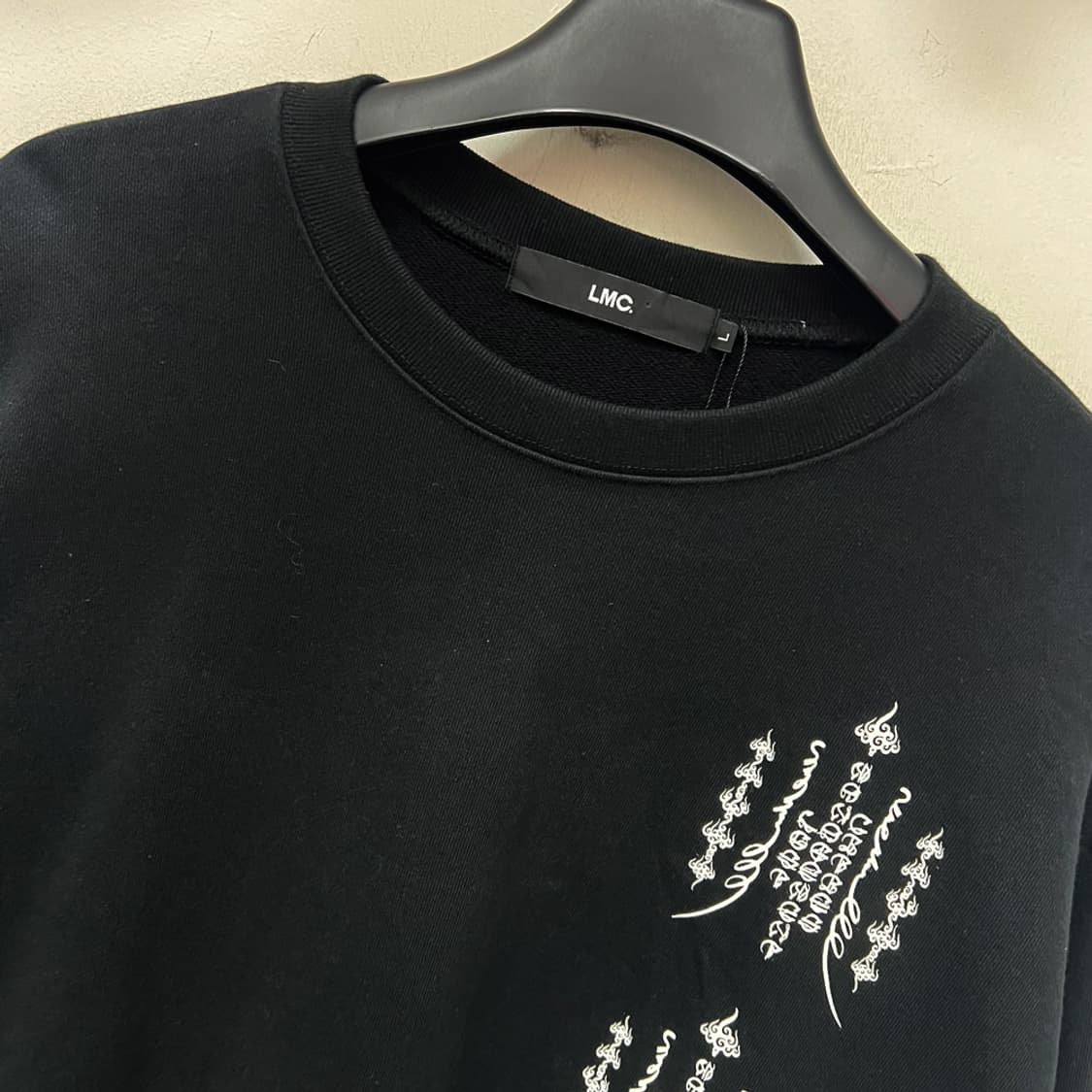 LMC 엘엠씨 x 아티스트 조대 스웻 맨투맨 L 상품이미지4
