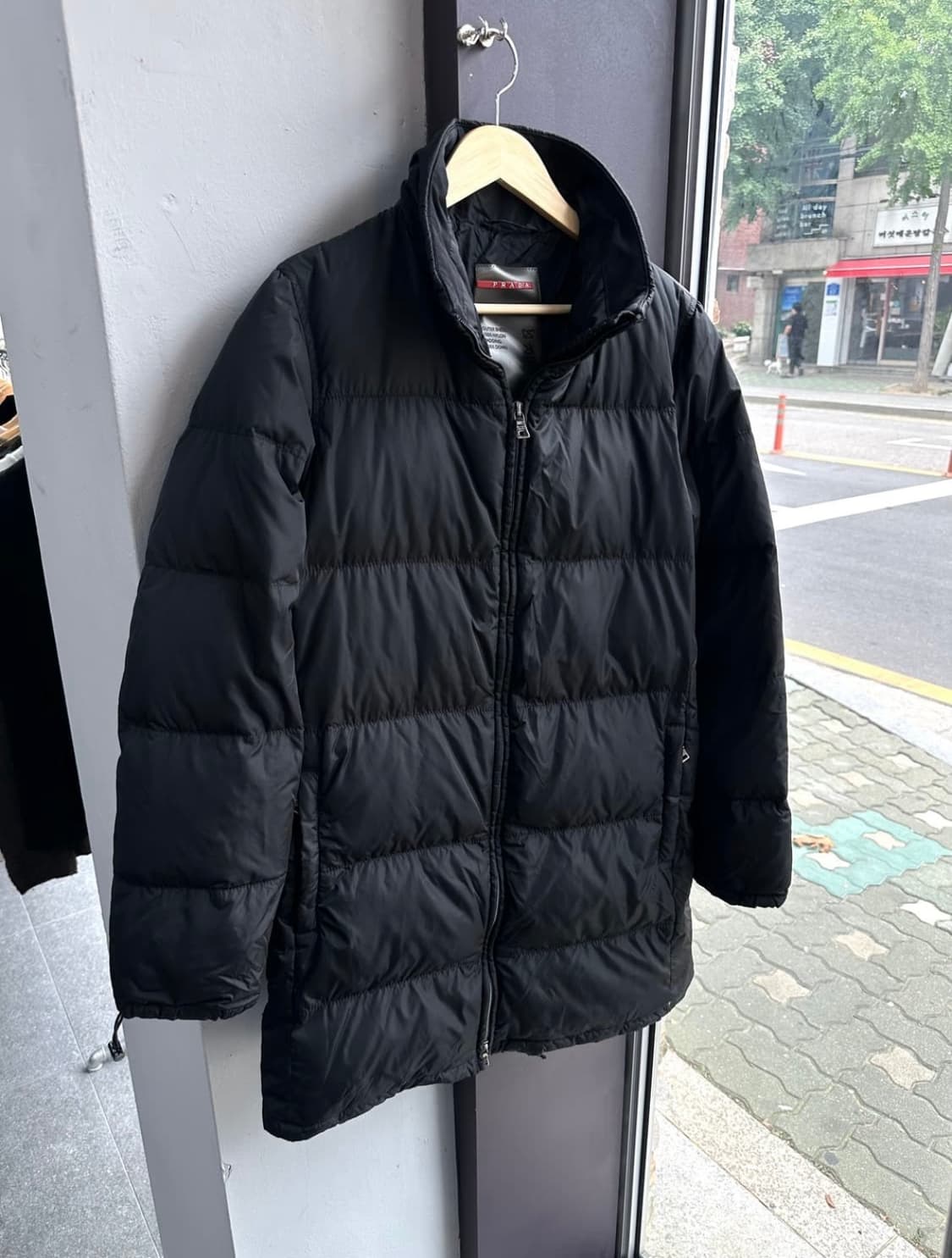 Prada sports 다운 패딩 자켓 상품이미지2
