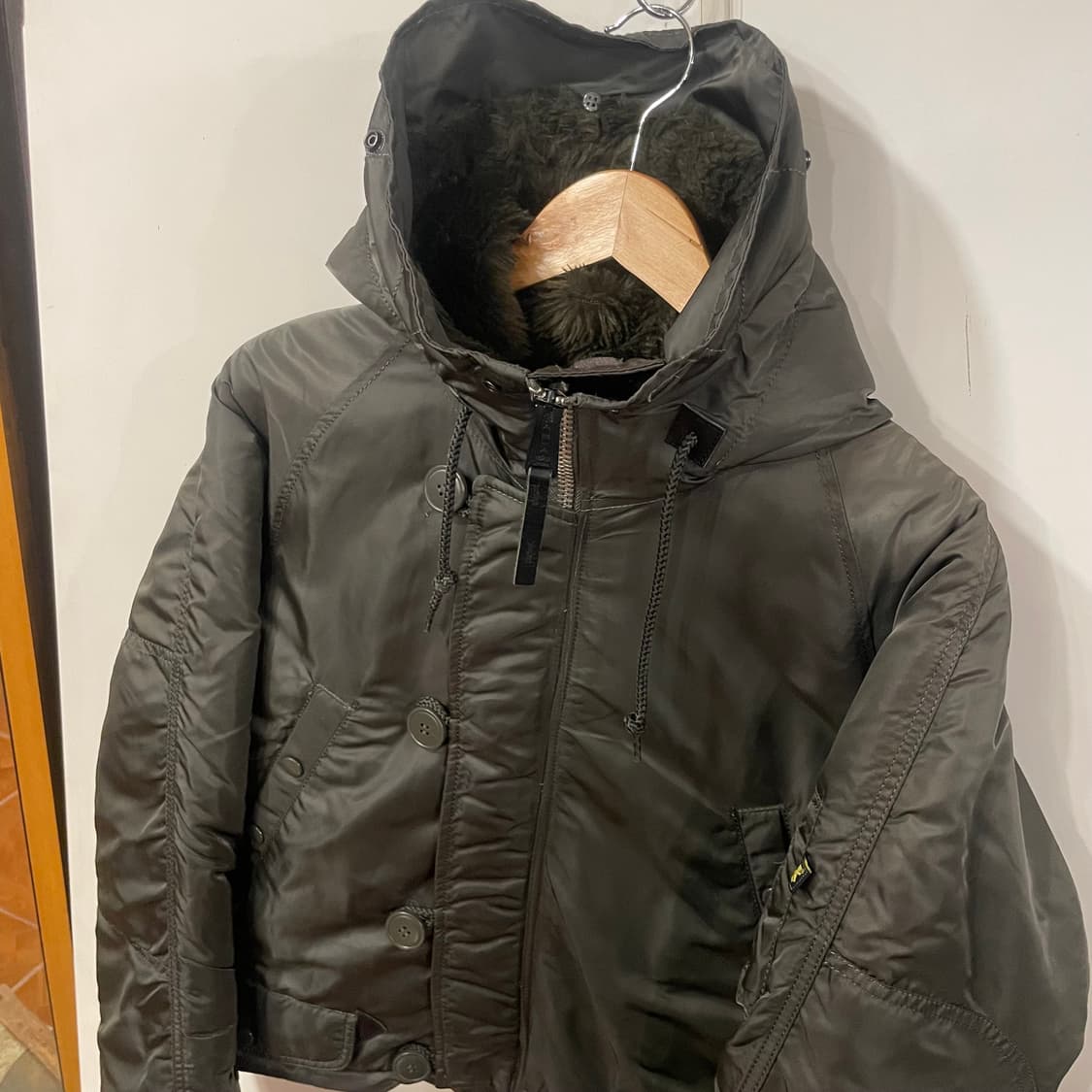 알파인더스트리 리메이크 크롭봄버 M 상품이미지2