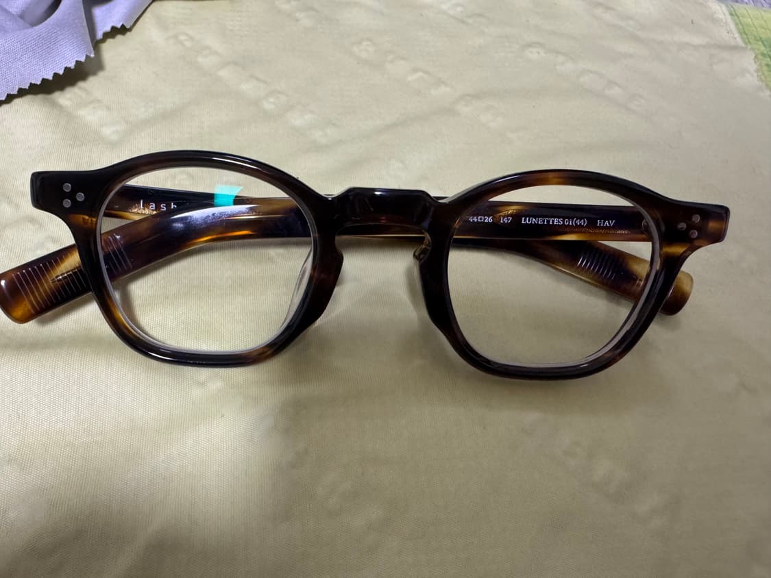 래쉬 루네뜨 01 44mm 하바나 색상 안경 상품이미지1