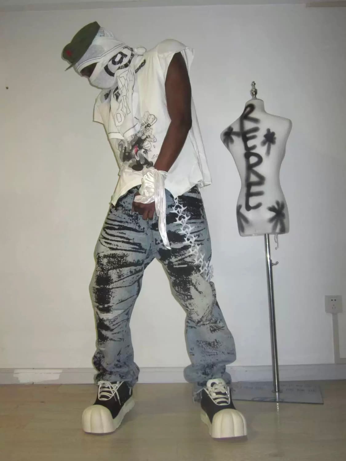 R/F & MAOZYWORLD 콜라보 로우탑 부츠 상품이미지3