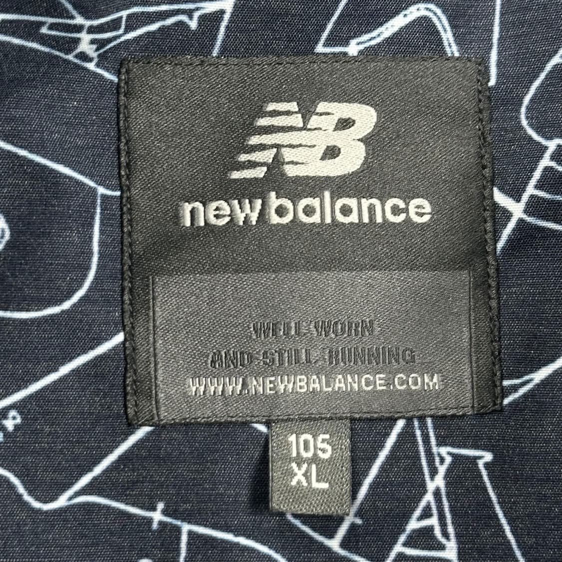 뉴발란스 시그니처 로고 네이비 코치자켓 (XL) 상품이미지5