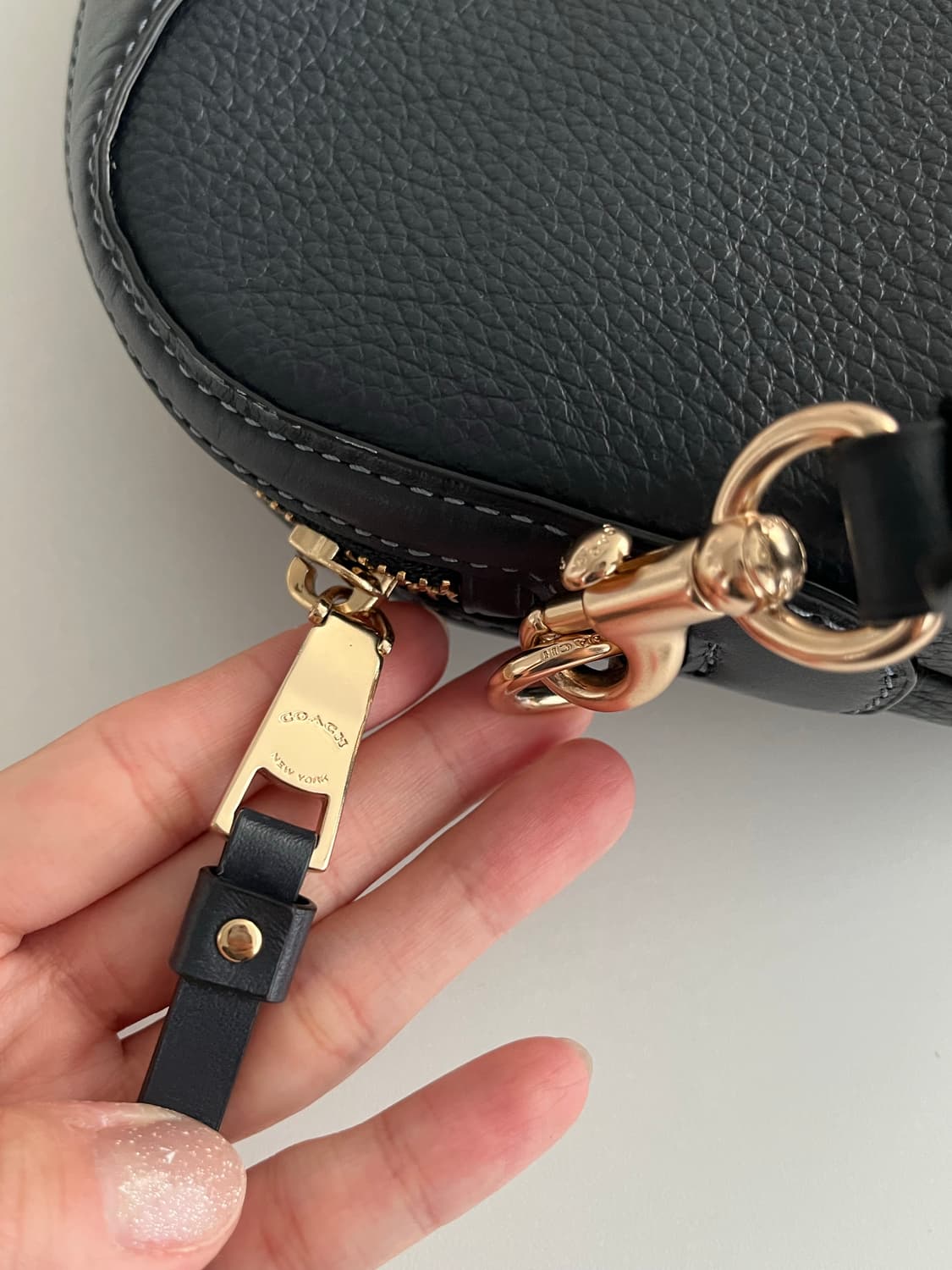 코치 COACH 아이비 크로스백 네이비 상품이미지3