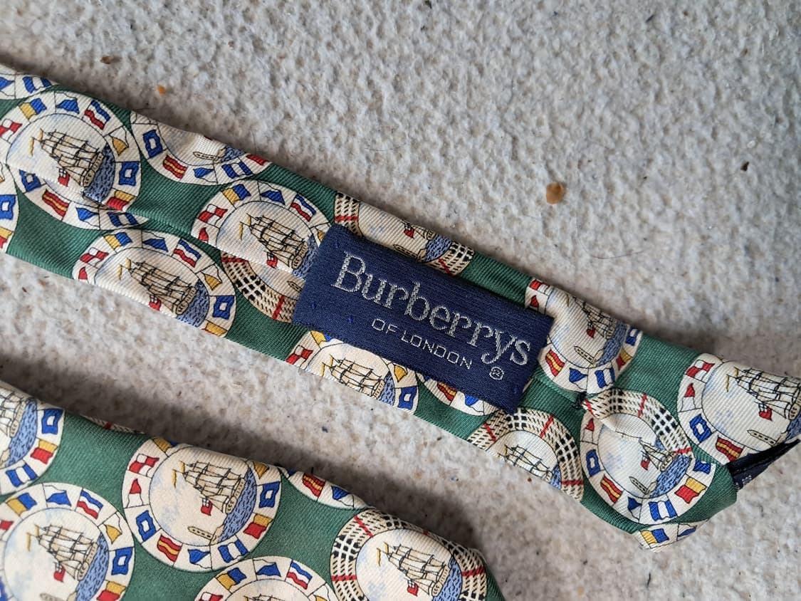 버버리 넥타이 상품이미지4