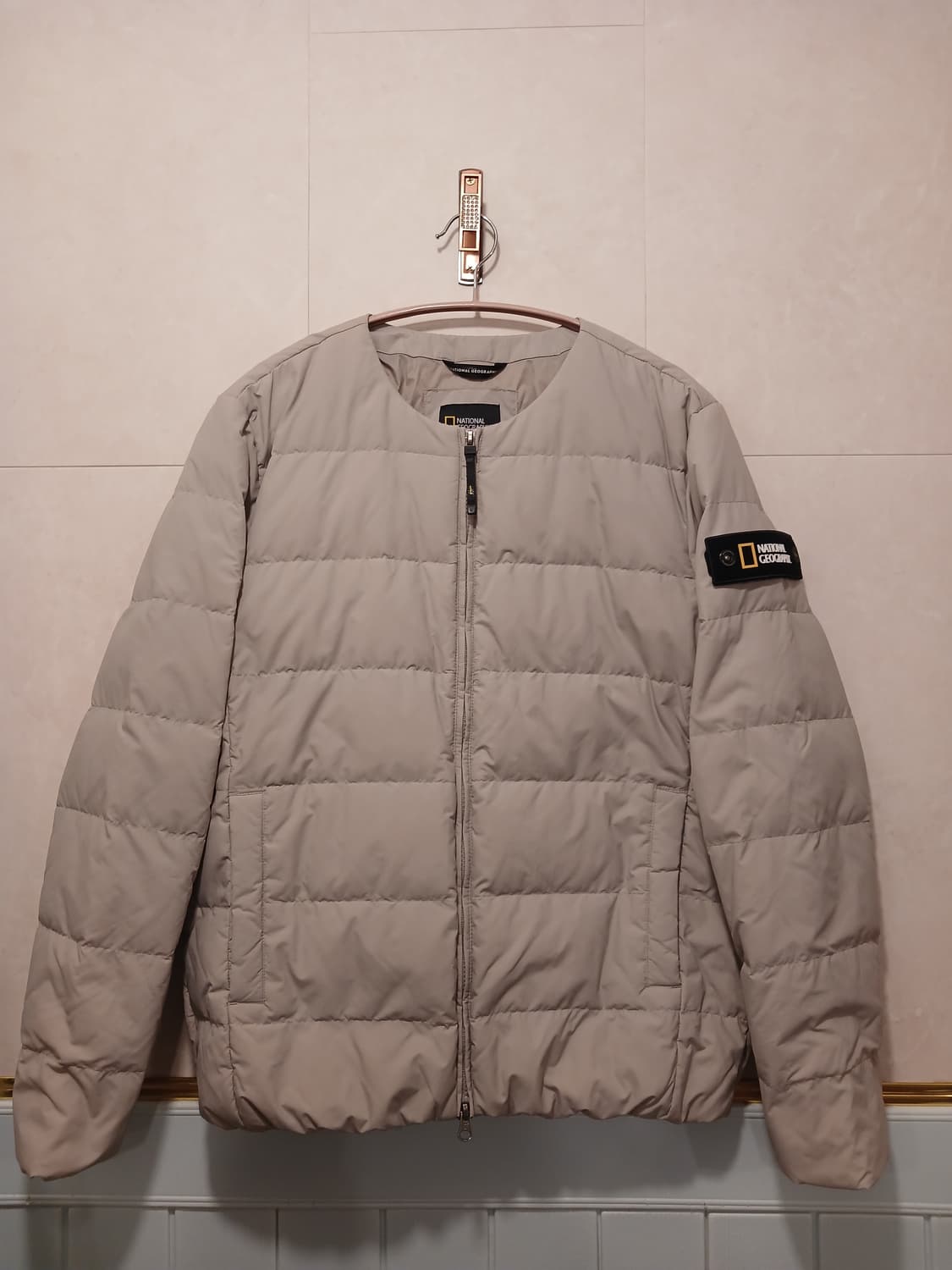 내셔널지오그래픽 정품 여성 경량패딩 M (95) 사이즈 상품이미지1
