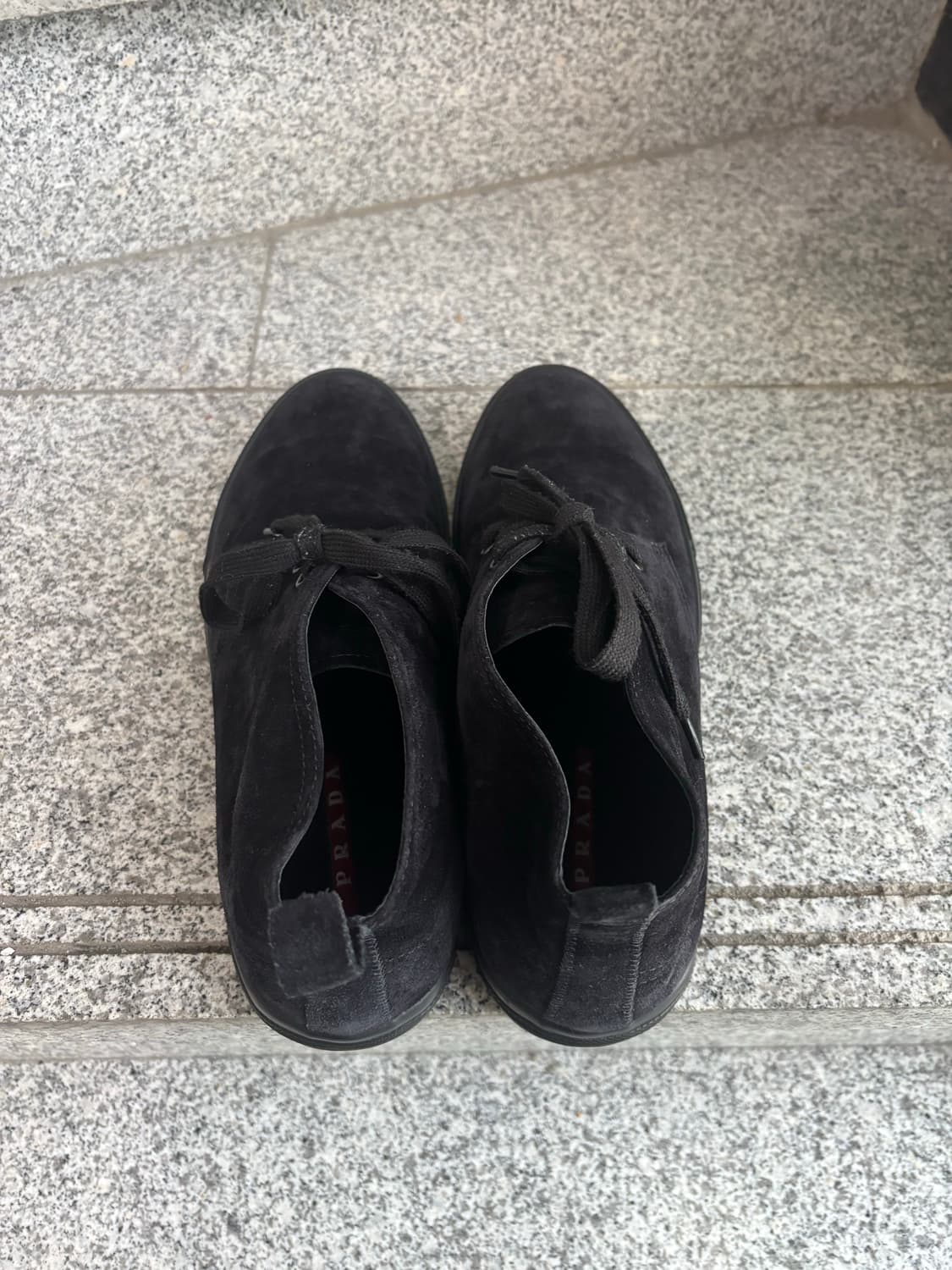 프라다 스포츠 스웨이드 스니커즈 상품이미지3