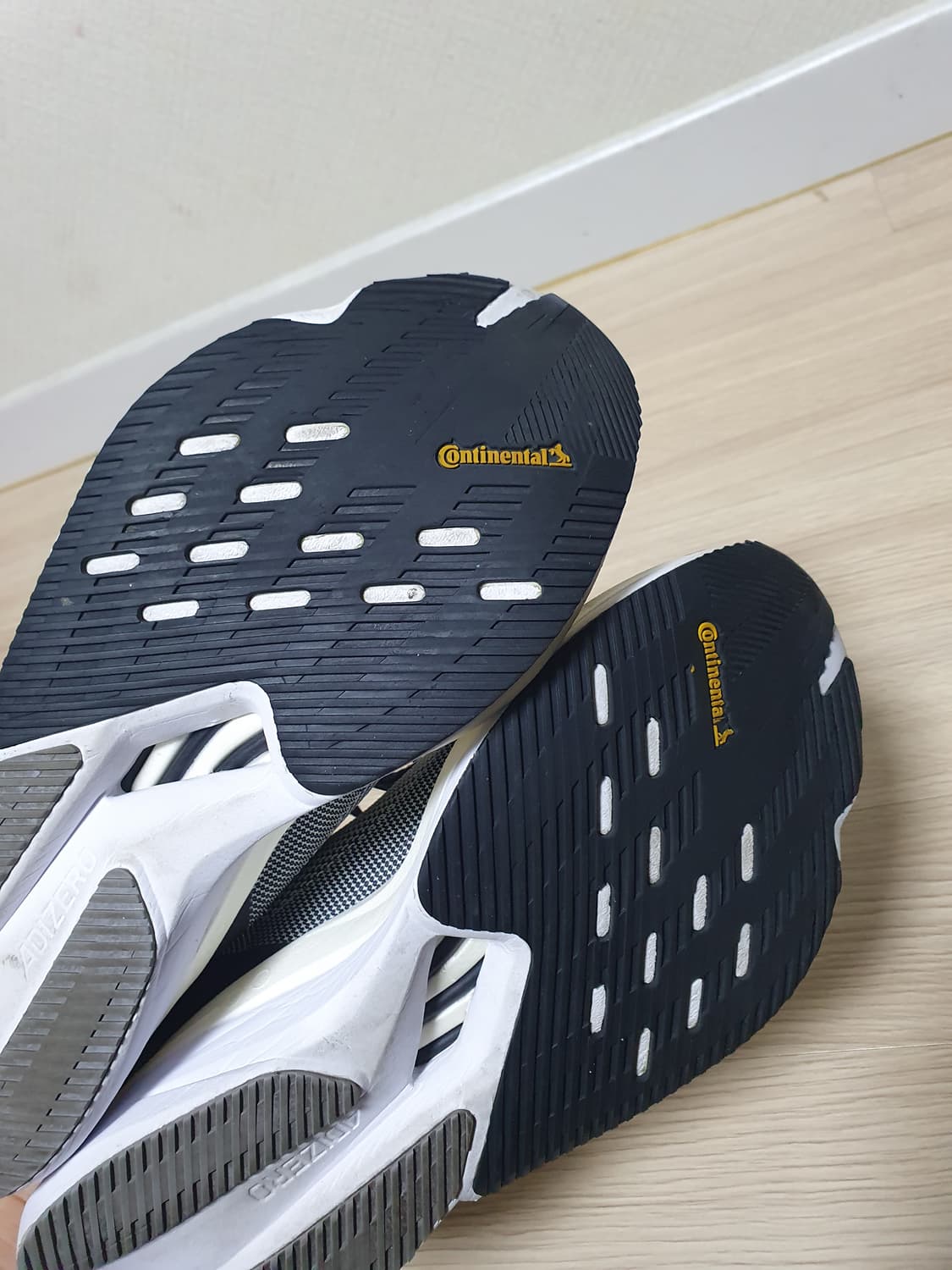 아디다스 아디제로 보스턴 12 운동화 260 상품이미지8