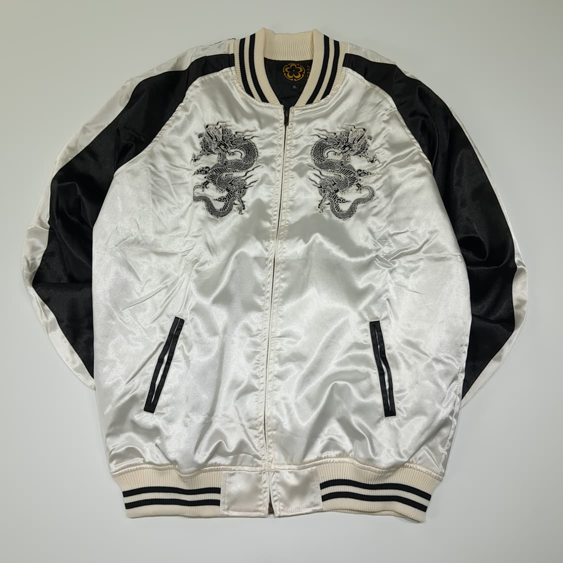 CK027 [새상품] XL 로그 00s 새틴 백룡 스카잔 자켓 점퍼 상품이미지1