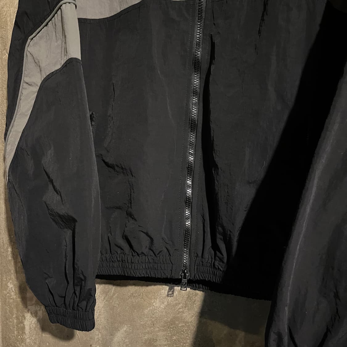 Bitter 바람막이 자켓 상품이미지3