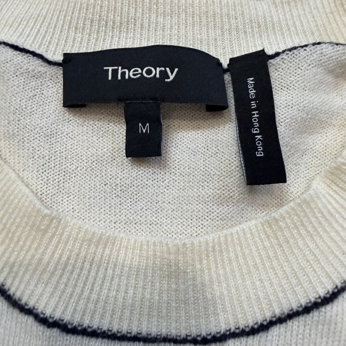 Theory 아이보리 니트 스웨터 상품이미지3