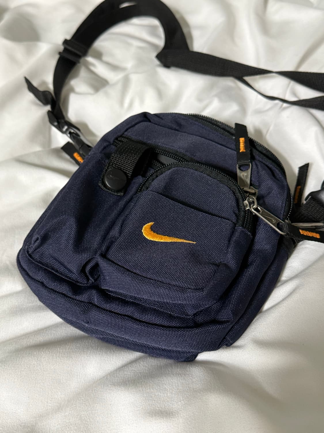 나이키 크로스백 가방 핸드폰가방  상품이미지2