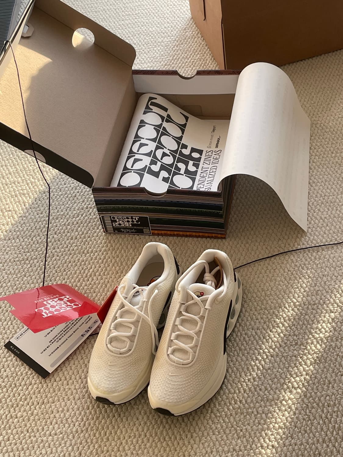 [새상품/250] 나이키 에어맥스 Dn (오프컷 서울 기념) 상품이미지2