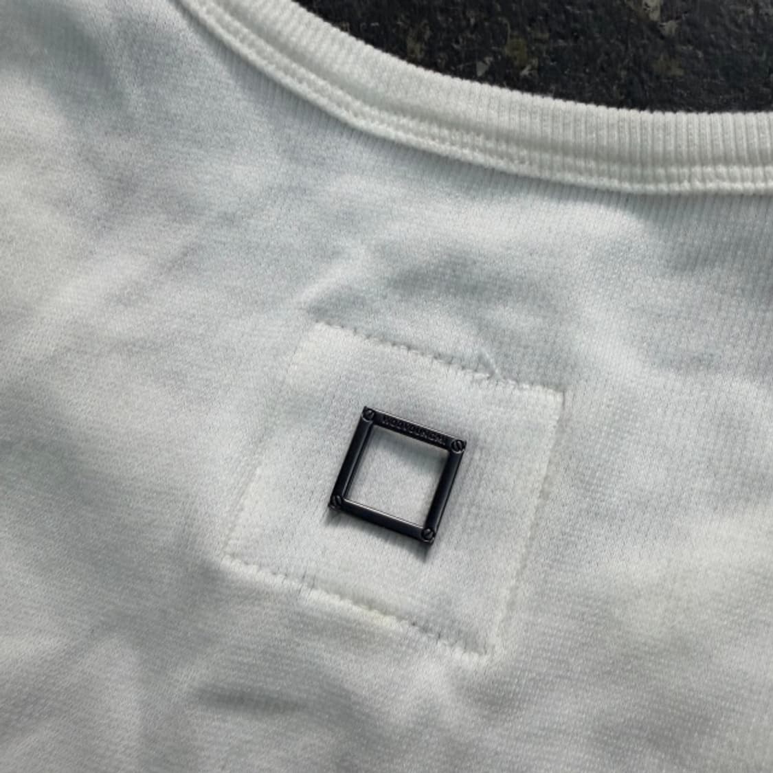 105 우영미 스퀘어로고 슬리브리스 나시  상품이미지7