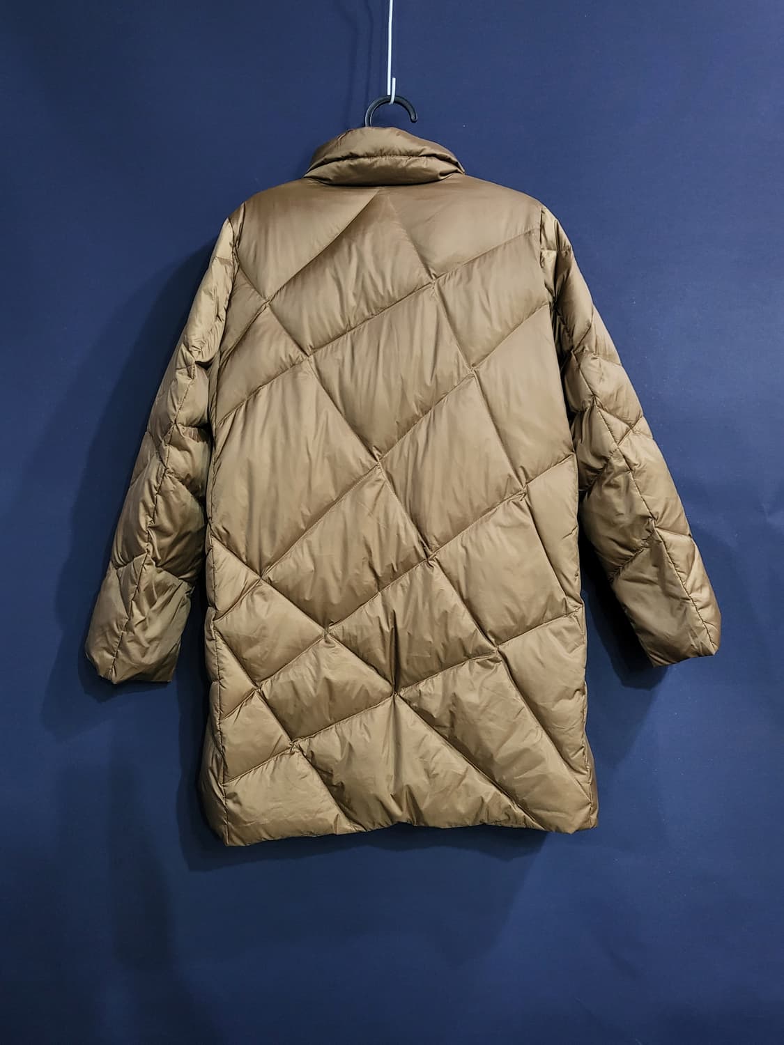 더 아이잗 컬렉션 세미오버핏 구스다운패딩 상품이미지6