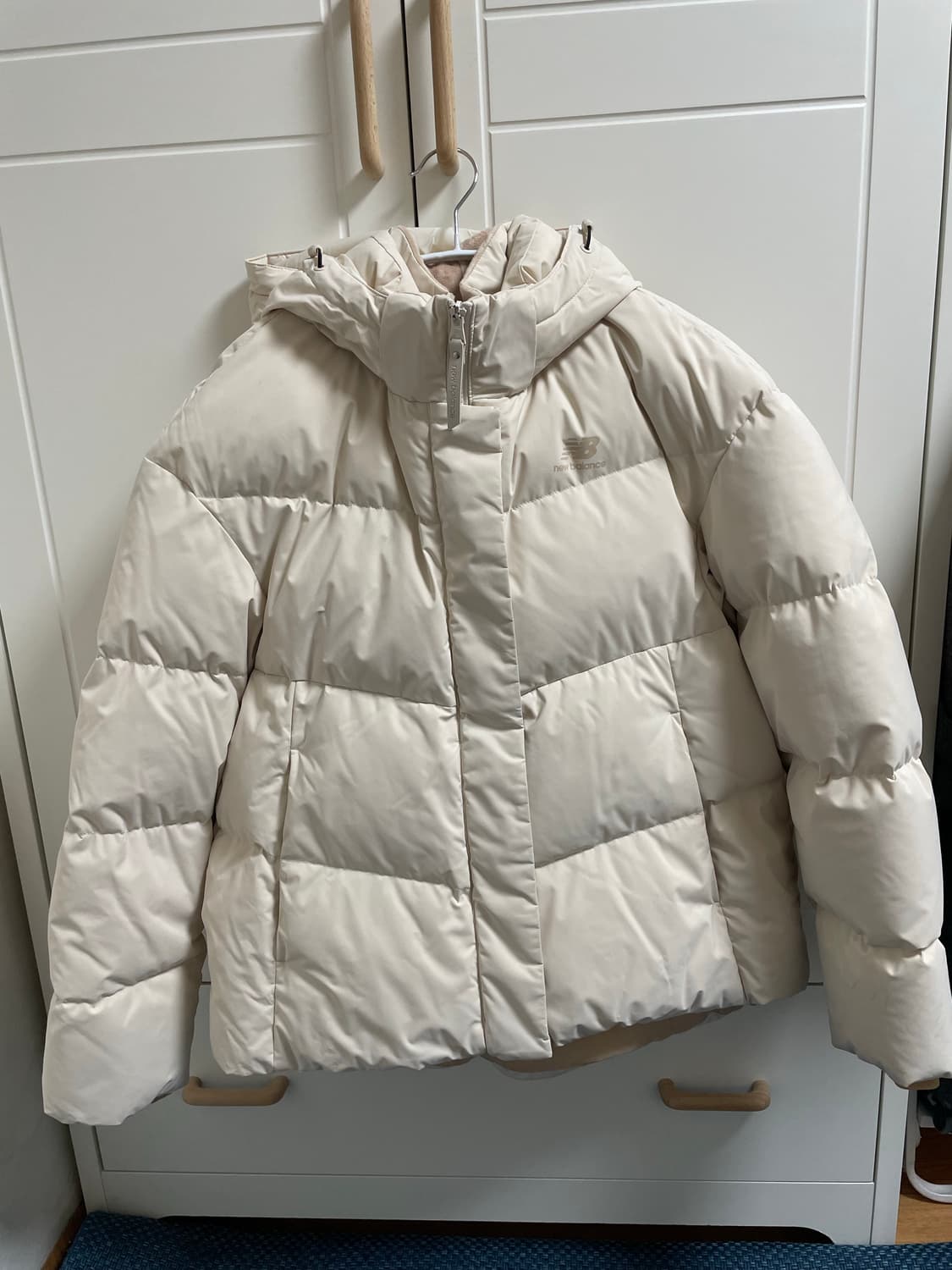 뉴발란스 구스 숏패딩 M 상품이미지1