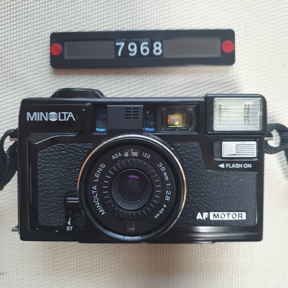 미놀타 하이매틱 AF2-MD 필름카메라 상품이미지1